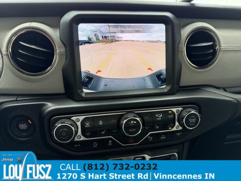Used 2022 Jeep Gladiator Overland AWD/4WD image 29