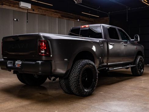 Used 2026 RAM 3500 Tradesman AWD/4WD image 5