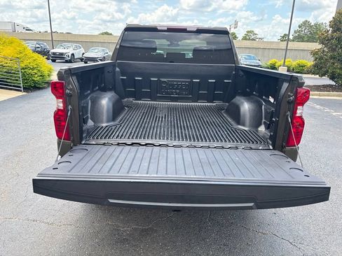 Used 2023 Chevrolet Silverado 1500 LT AWD/4WD image 7