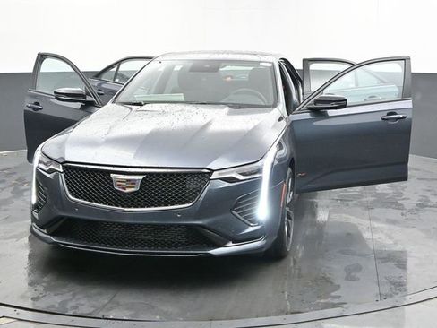 New 2025 Cadillac CT4 V w/ Super Cruise Package image 43