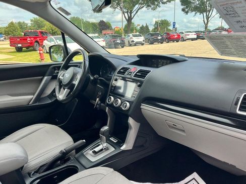 Used 2018 Subaru Forester 2.5i Limited w/ Popular Package #2 AWD/4WD image 15