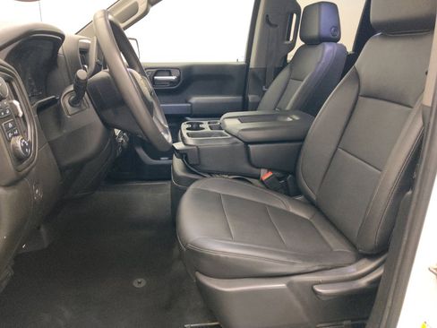 Used 2021 Chevrolet Silverado 1500 W/T w/ WT Value Package AWD/4WD image 17