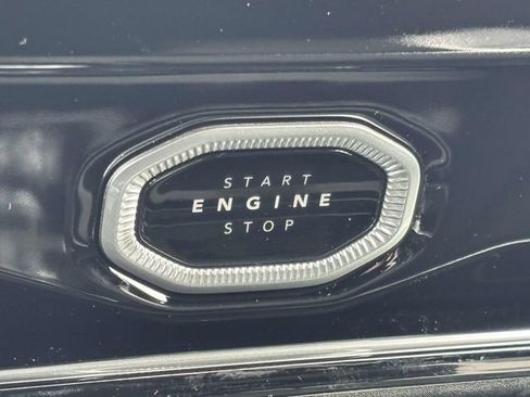 New 2026 Jeep Grand Cherokee L Limited w/ Limited Altitude Package image 27