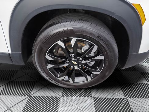 Used 2023 Chevrolet TrailBlazer LT w/ Convenience Package FWD image 35
