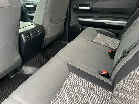 Used 2018 Toyota Tundra SR5 image 13