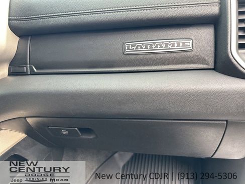 Used 2021 RAM 1500 Laramie AWD/4WD image 20
