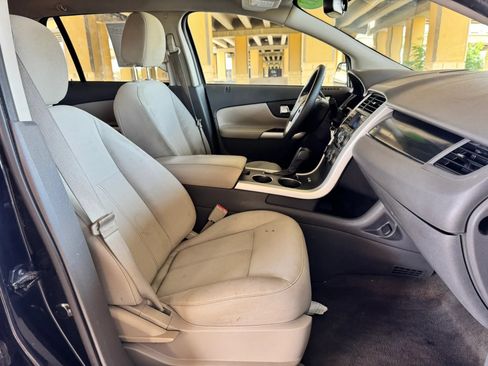 Used 2013 Ford Edge SE FWD image 23