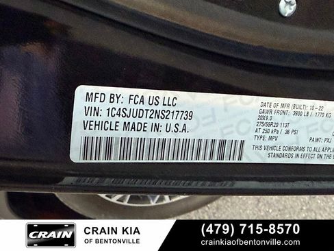 Used 2022 Jeep Wagoneer Series III RWD image 37