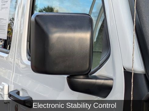 Used 2022 Jeep Wrangler Unlimited Sport image 13