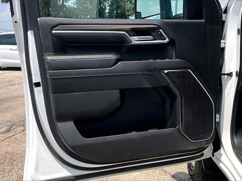 Certified 2024 Chevrolet Silverado 2500 LT image 17