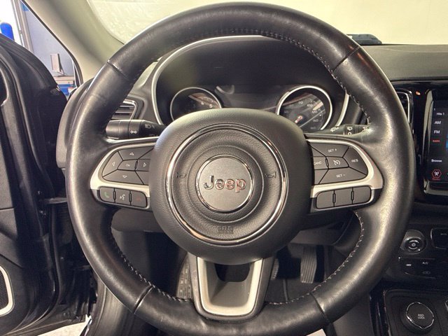Used 2019 Jeep Compass Limited AWD/4WD image 18