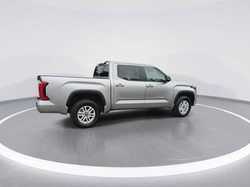 New 2026 Toyota Tundra SR5 AWD/4WD image 8