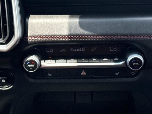 Used 2025 MAZDA CX-50 AWD 2.5 Hybrid w/ Premium Pkg image 28
