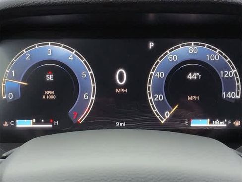 New 2025 Jeep Grand Cherokee L Altitude image 35