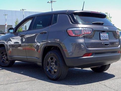 Used 2019 Jeep Compass Sport FWD image 8