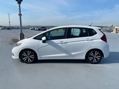 Used 2019 Honda Fit EX image 5