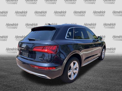 Used 2019 Audi Q5 2.0T Premium w/ Convenience Package AWD/4WD image 11