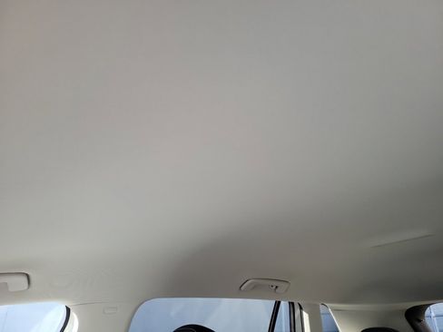 New 2026 Volkswagen Tiguan S image 21