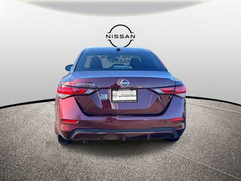 Certified 2025 Nissan Sentra SV image 7