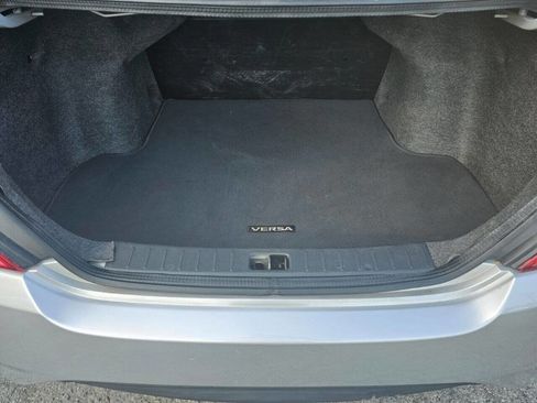 Used 2017 Nissan Versa S Plus image 28