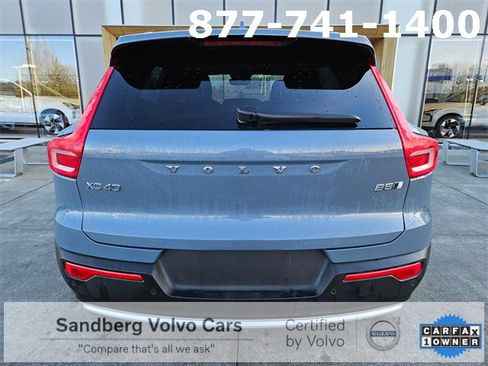 Certified 2023 Volvo XC40 B5 Ultimate w/ Protection Package Premier image 6