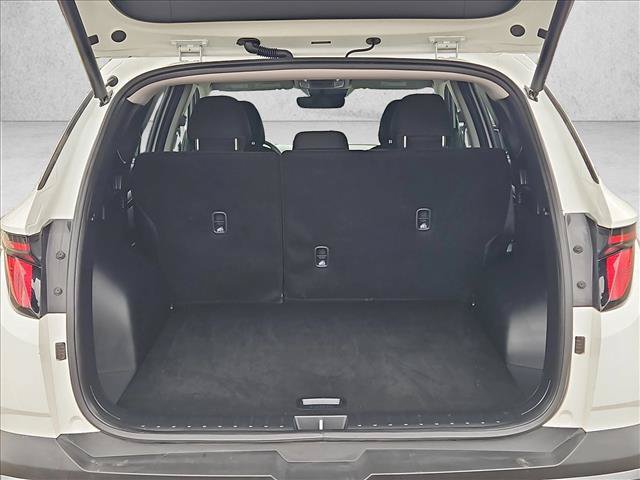 Used 2025 Hyundai Tucson SEL FWD image 6