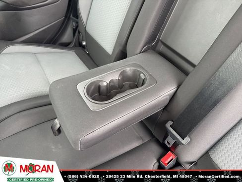 Used 2017 Ford Escape SE w/ Equipment Group 201A image 26