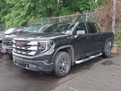Used 2024 GMC Sierra 1500 SLE AWD/4WD image 3