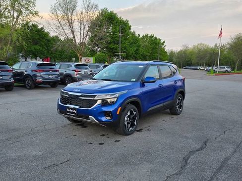 New 2026 Kia Seltos S AWD/4WD image 3