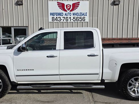 Used 2018 Chevrolet Silverado 1500 LTZ w/ LTZ Plus Package image 3