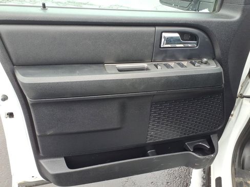 Used 2016 Ford Expedition XL w/ Equipment Group 101A image 13