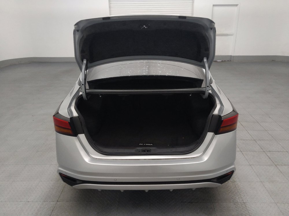 Used 2024 Nissan Altima 2.5 SV FWD image 29