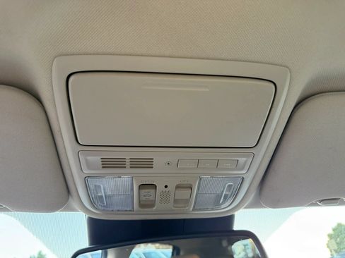 Used 2015 Honda CR-V Touring image 33
