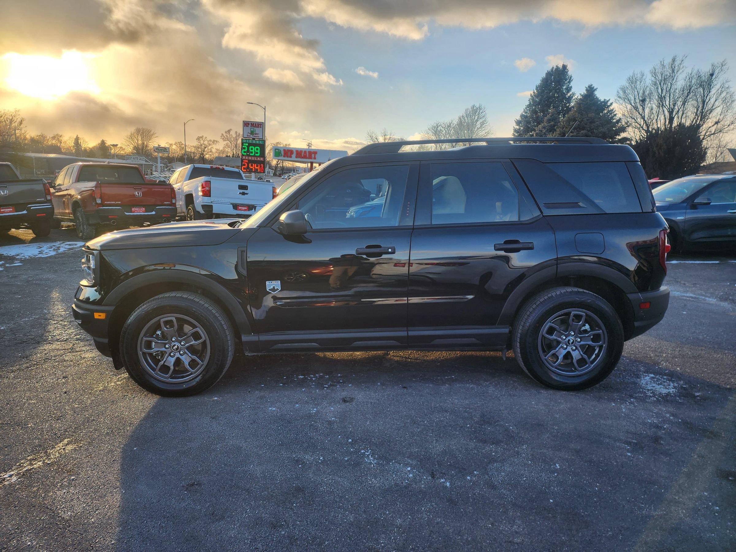 Used 2021 Ford Bronco Sport Big Bend w/ Big Bend Package AWD/4WD image 4
