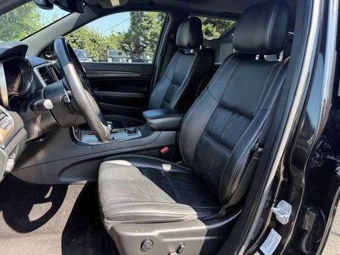 Used 2015 Jeep Grand Cherokee Limited AWD/4WD image 9