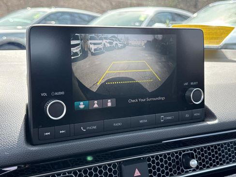 Used 2023 Honda Civic Sport image 24