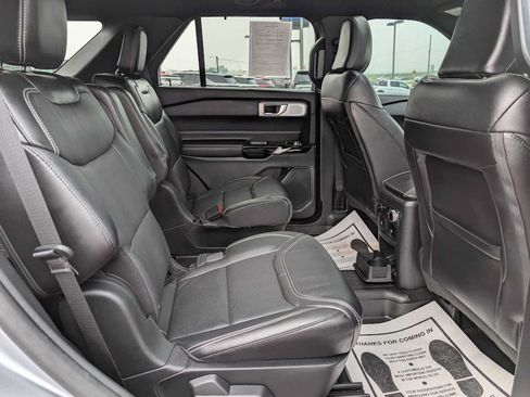 Used 2024 Ford Explorer ST w/ Equipment Group 401A AWD/4WD image 43