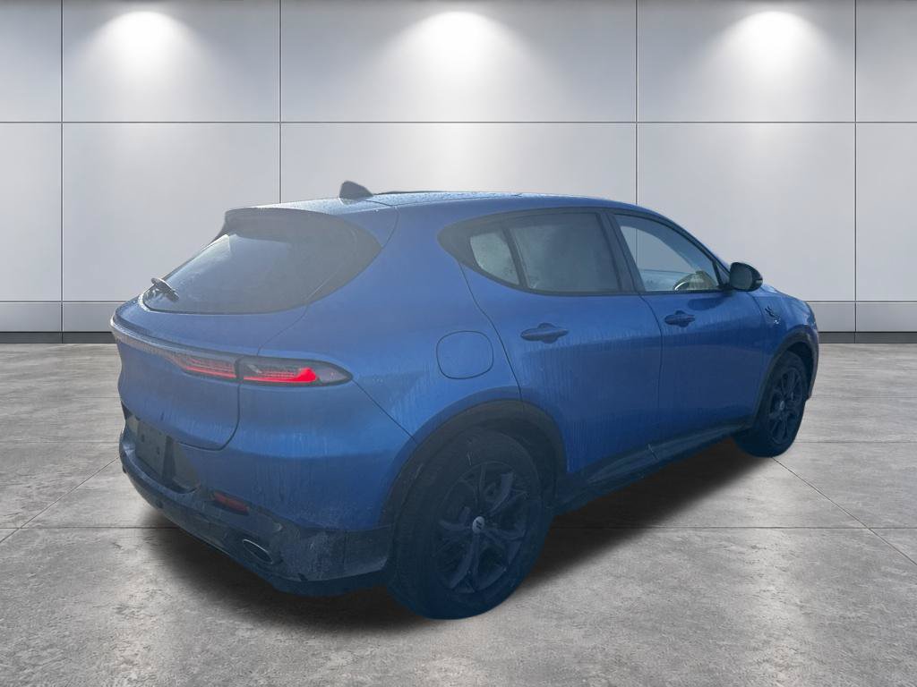 Used 2024 Dodge Hornet R/T Plus w/ R/T Blacktop Package AWD/4WD image 5