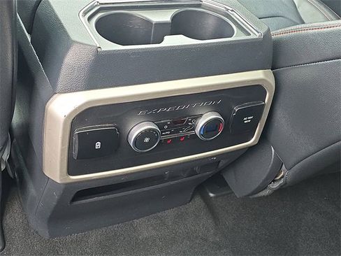 Used 2023 Ford Expedition Max Limited image 29
