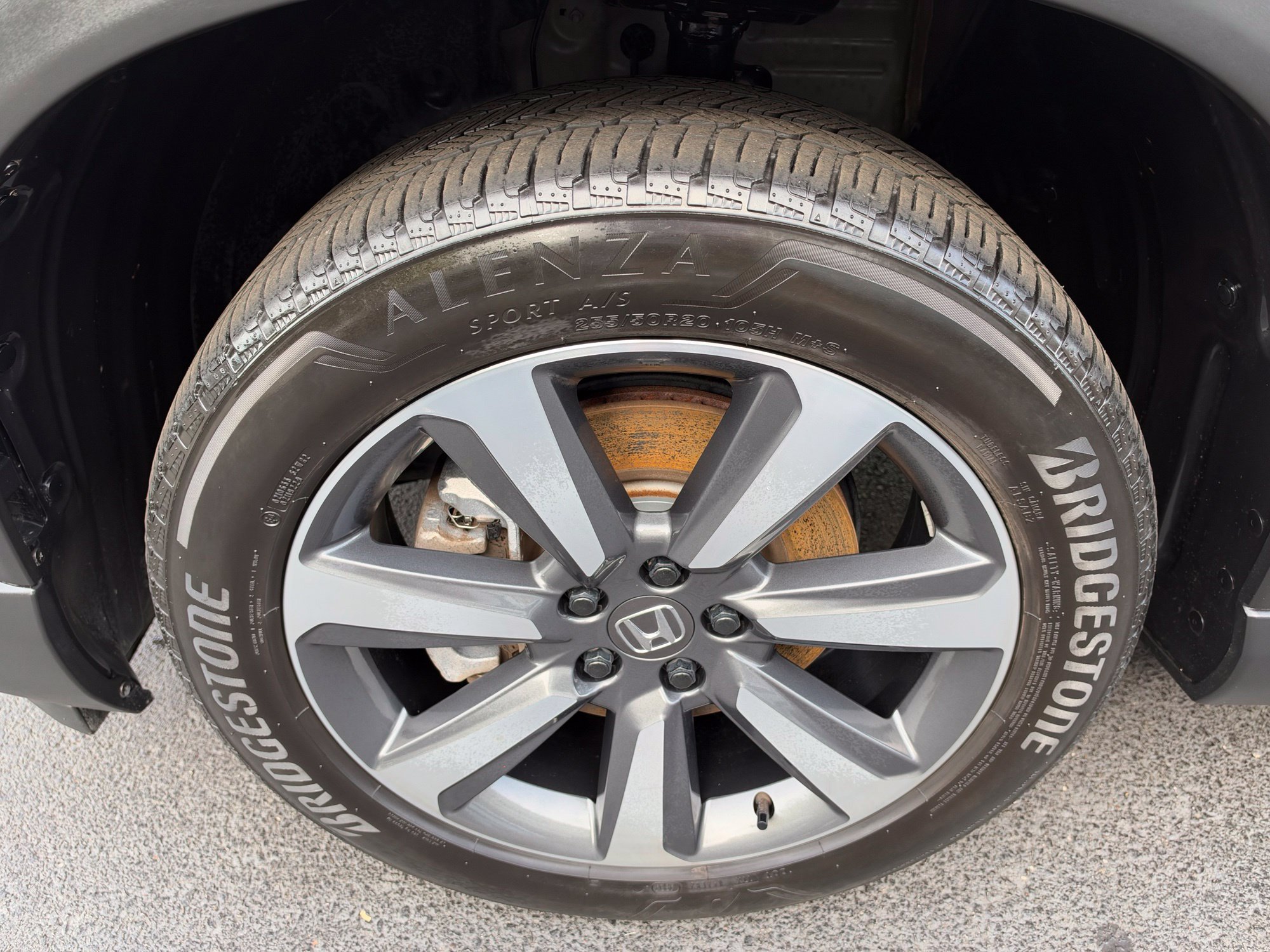 Used 2025 Honda Pilot Elite image 11