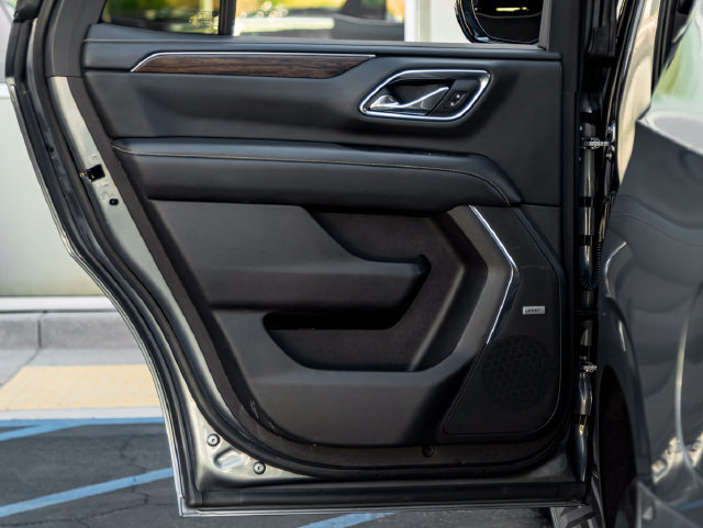 Used 2021 Chevrolet Tahoe Premier AWD/4WD image 28