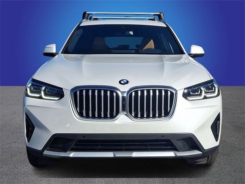 Used 2024 BMW X3 sDrive30i w/ Premium Package image 2