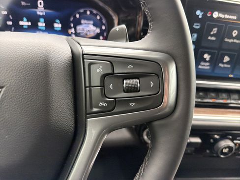 Used 2025 Chevrolet Silverado 1500 RST AWD/4WD image 19