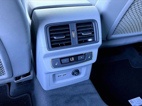 Certified 2025 Audi Q5 Prestige w/ Prestige Package image 17