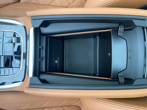 New 2026 BMW X7 xDrive40i image 23