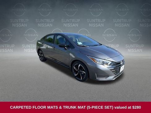 Used 2025 Nissan Versa SR w/ Trunk Package image 2