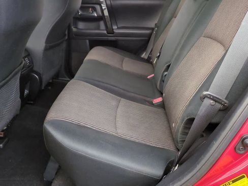 Used 2020 Toyota 4Runner TRD Off-Road image 18