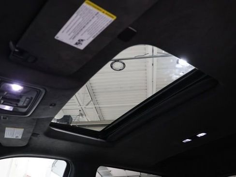 Used 2024 GMC Sierra 1500 Denali Ultimate image 29