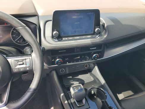 Certified 2023 Nissan Rogue SV w/ SV Premium B Package image 22