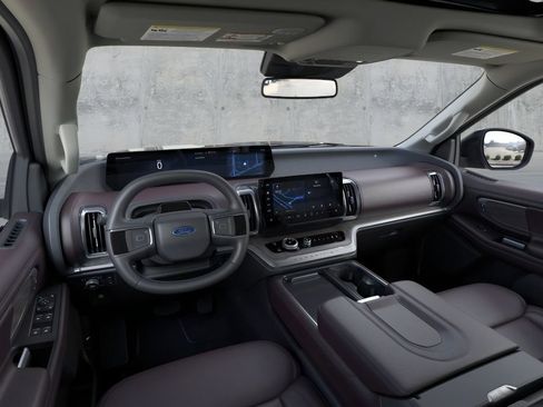 New 2026 Ford Expedition Platinum w/ Platinum Ultimate Package AWD/4WD image 38